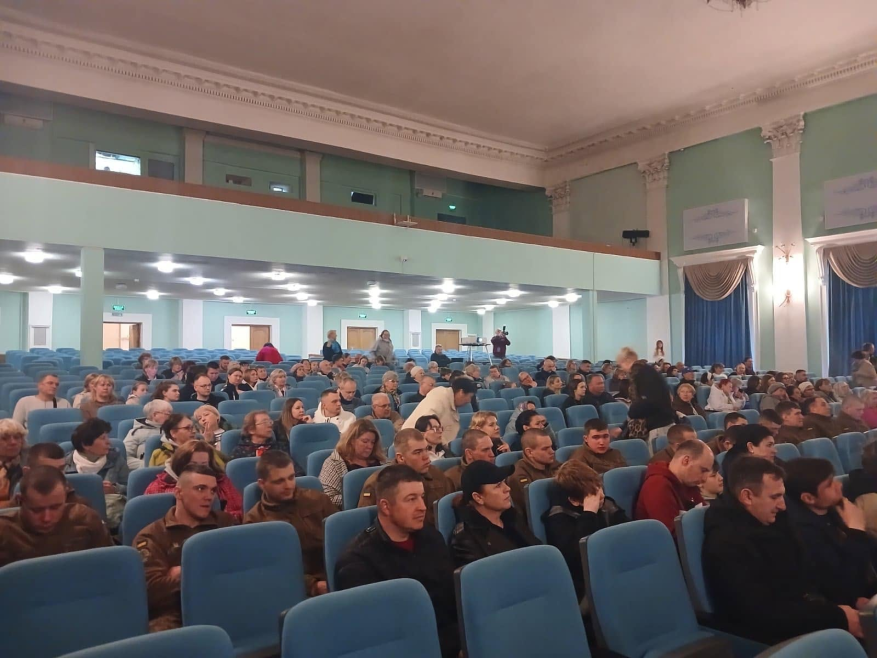 centralnii-budinok-zbroinih-sil-ukrayini_606