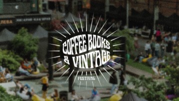 Coffee, books and vintage #9
