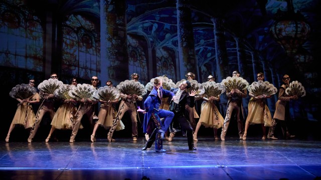 kyiv-modern-ballet-na-prekrasnomu-blakitnomu-dunayi_445
