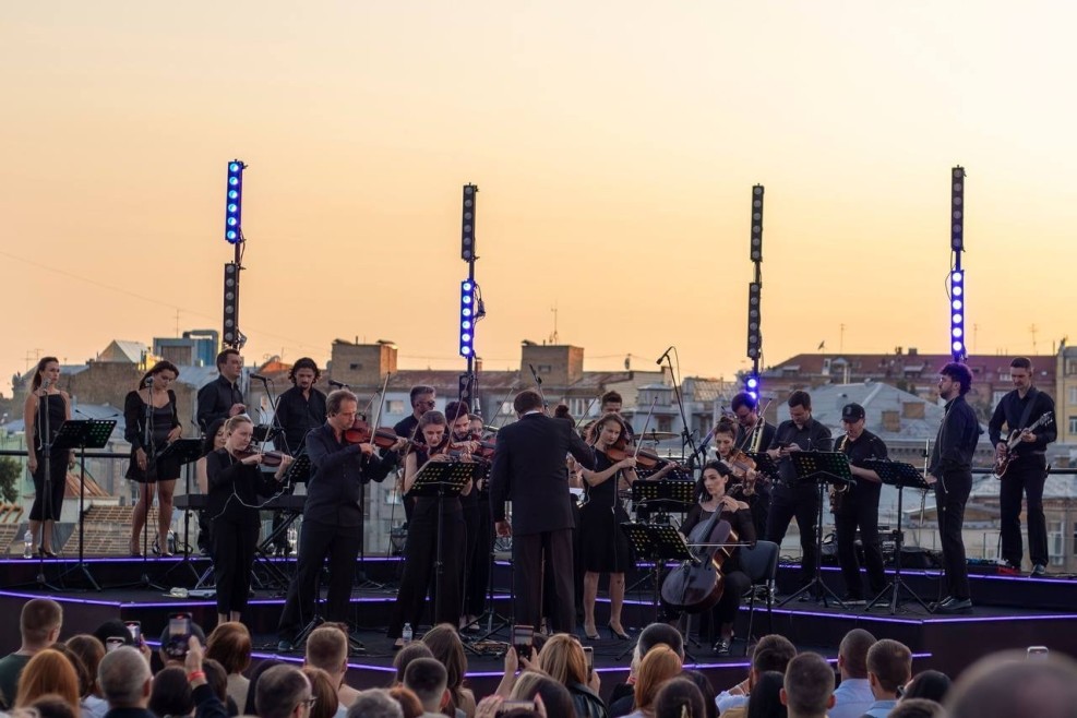hans-zimmer-ludovico-einaudi-u-vikonanni-orkestru-a-concert_781