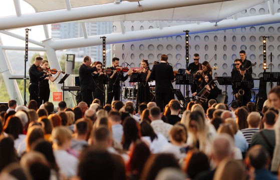 svitovi-khity-river-mall-aconcert_374