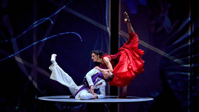 kyiv-modern-ballet-traviata_428