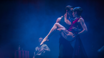 Tango on Pointe