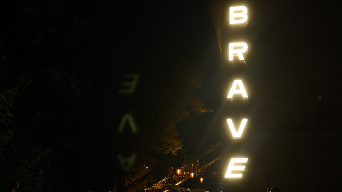 brave-factory-2026_945