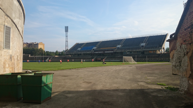 miskyi-stadion-rukh_76