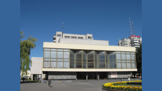 muzychno-dramatychnyi-teatr-imeni-Shevchenka_547