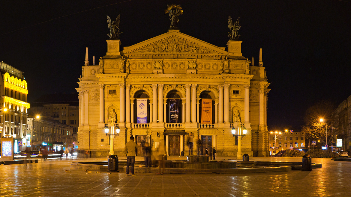 teatr-opery-ta-baletu-lviv_426
