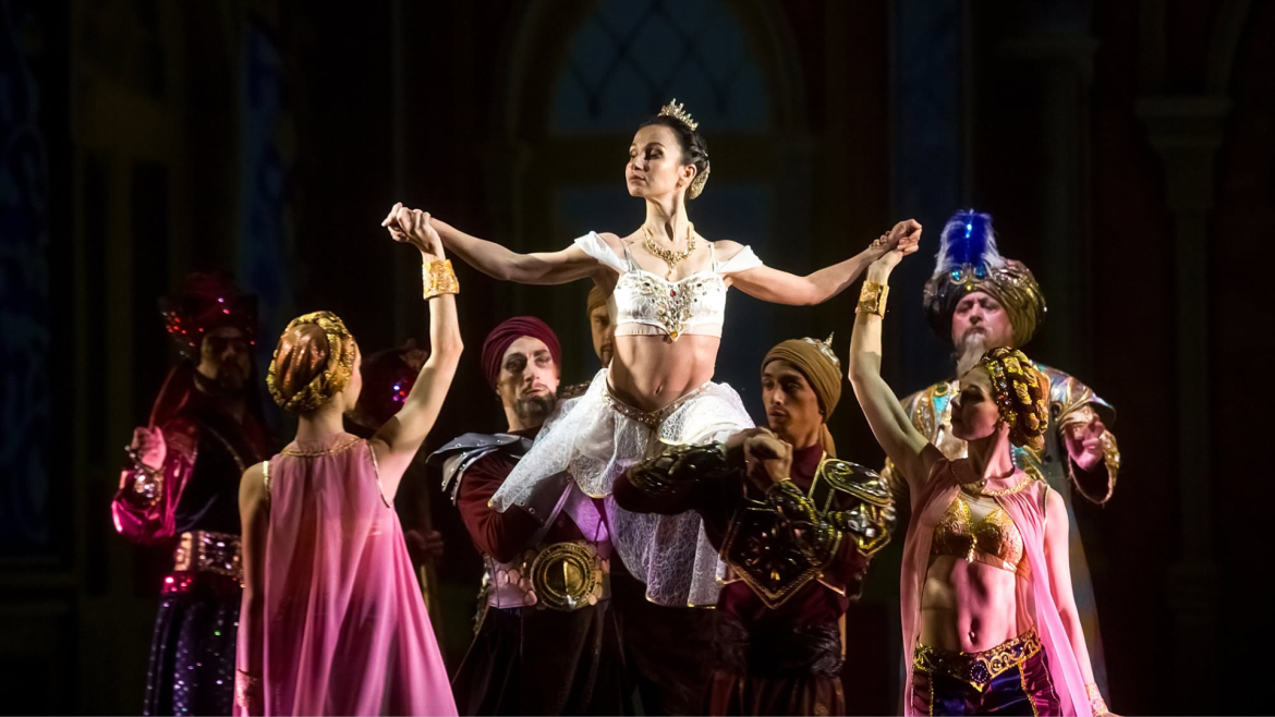 dneprovskii-akademicheskii-teatr-opery-i-baleta_357