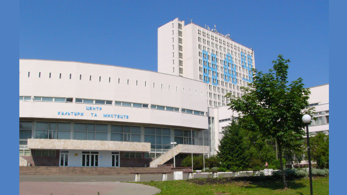 centr-kultury-i-iskusstv-nau_604