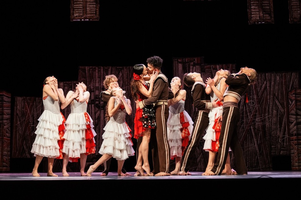 kyiv-modern-ballet-karmentv-radu-poklitaru_681