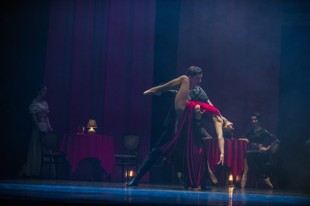 tango-na-puantah-ta-blizhche-nizh-kohannja_69
