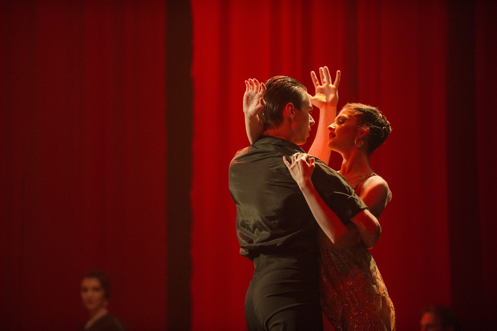 tango-na-puantah-ta-blizhche-nizh-kohannja_47