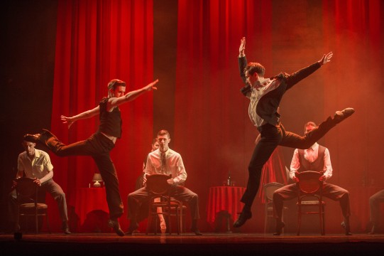 tango-na-puantah-ta-blizhche-nizh-kohannja_410