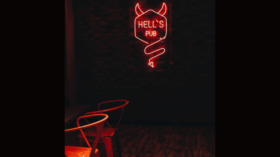hells-pub-uman_496