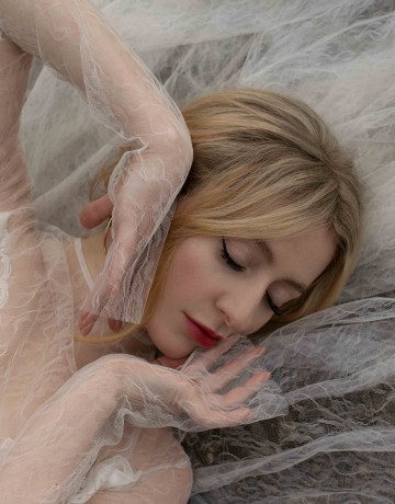Vivienne Mort
