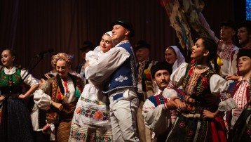 Заслужений академічний ЗАКАРПАТСЬКИЙ НАРОДНИЙ ХОР