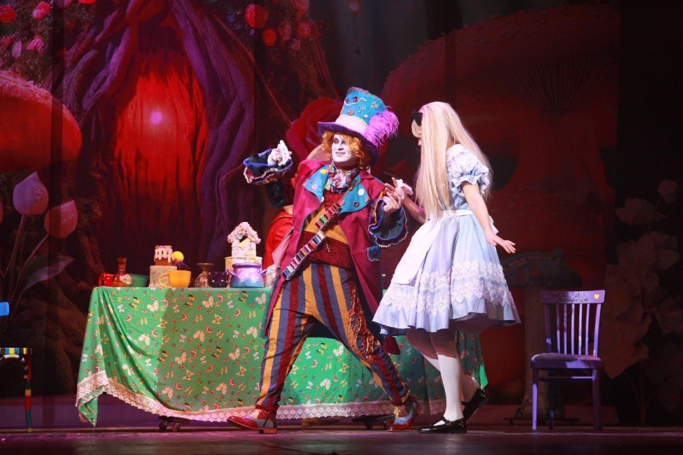 alisa-v-krayini-chudes-odesa_81