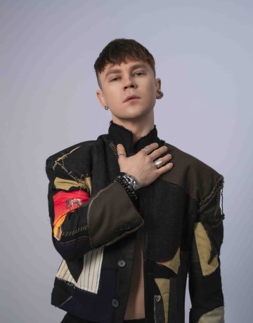 Артем Пивоваров