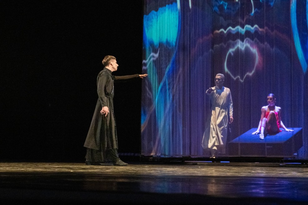 kyiv-modern-ballet-vii-radu-poklitaru_60