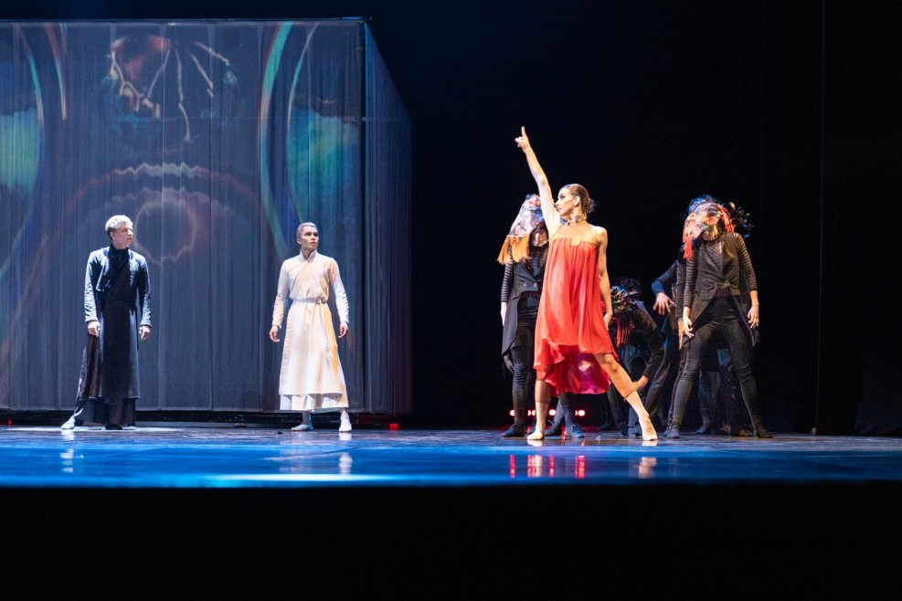 kyiv-modern-ballet-vii-radu-poklitaru_218