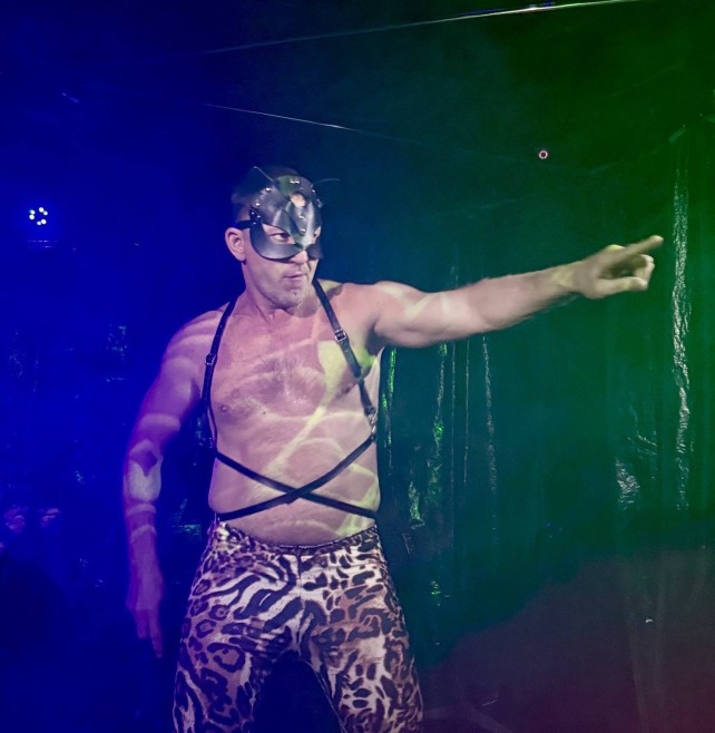 stalkeri-abo-na-pochatku-i-naprikinci-chasiv_487