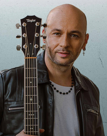 Максим Бородін