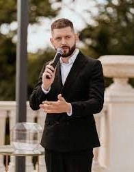Олександр Дмитрович  