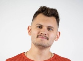 Володимир Маслов   