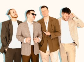 Леви на Джипі