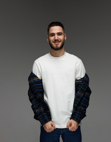 Женя Коротков