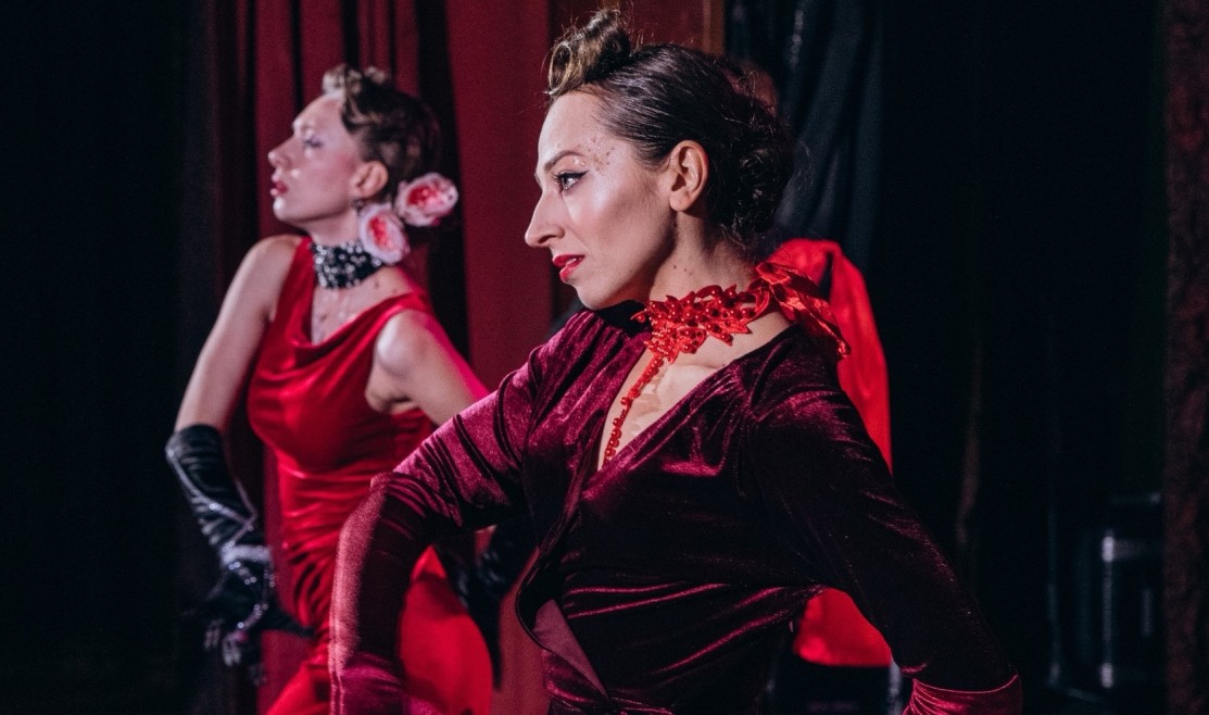 tango-dlja-parizhanki-2509-24-10-2026-18-00_537