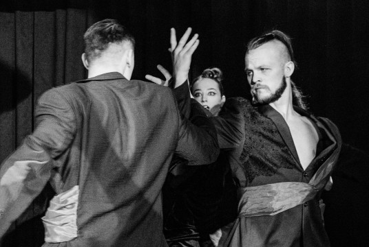 tango-dlja-parizhanki-2509-24-10-2026-18-00_576